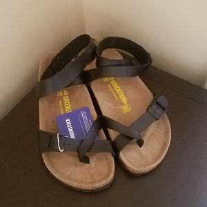 Birkenstock Yara Sandals 9.5